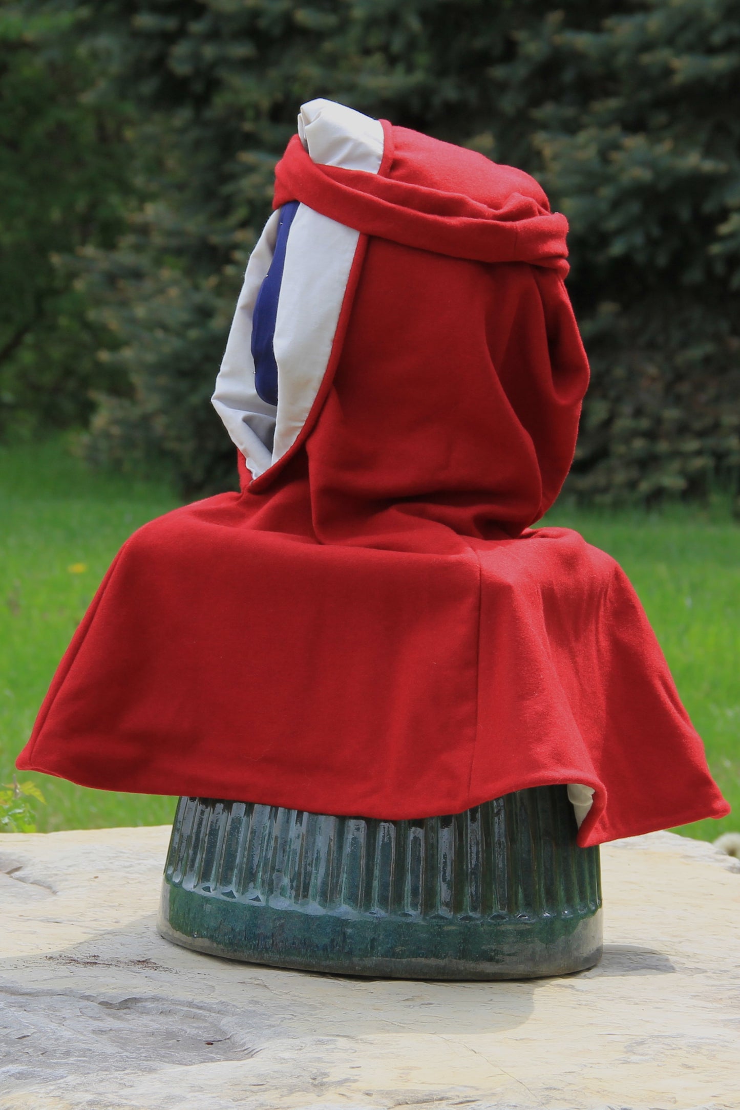 Liripipe Hood, Red