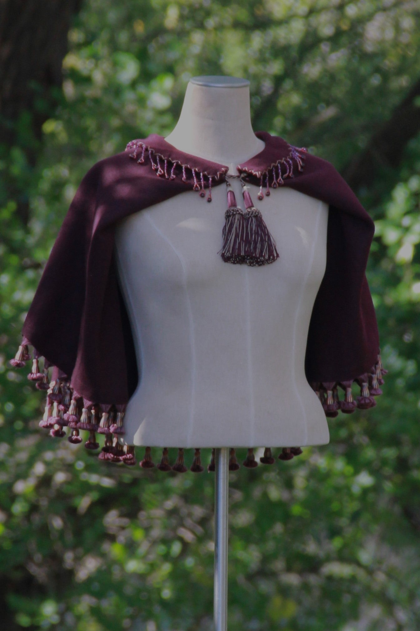 Black Currant Capelet