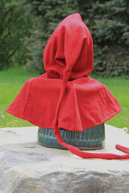 Liripipe Hood, Red
