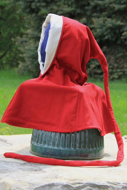 Liripipe Hood, Red
