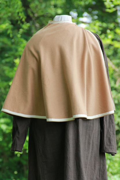 Carpenter's cloak